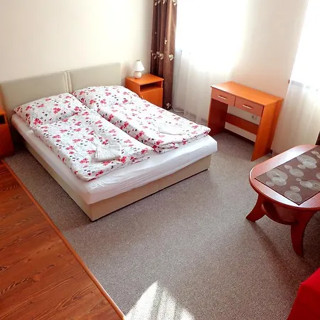 Reduta Gæstehus Oravsky Podzamok